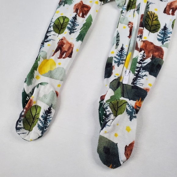 Posh Peanut Archer Bamboo Footed Sleeper Pajama Footie 0-3 Months - Picture 3 of 11